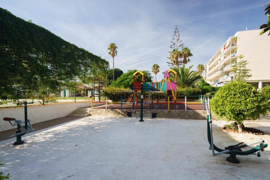 Apartment Armenka Carihuela Park Torremolinos Zewnętrze zdjęcie